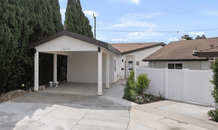 16129 Evans Circle Fountain Valley, CA.
